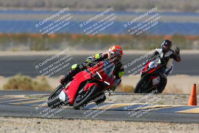 media/Apr-10-2022-SoCal Trackdays (Sun) [[f104b12566]]/Turn 14 (10am)/